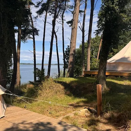 Glamping Red Woods Usedom * Lütow