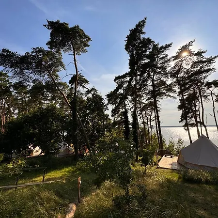 Glamping Red Woods Usedom * Lutow